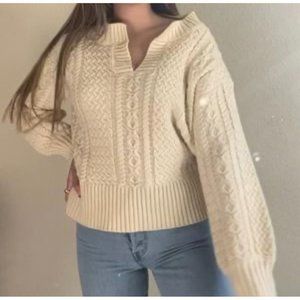 New Boutique Ladies Cable-knit Sweater Size Medium